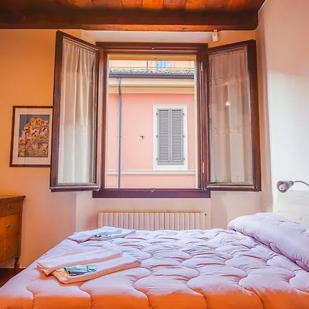 Apartment Piazza Grande - Italian Homing Bologna