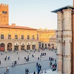 Piazza Grande - Italian Homing *