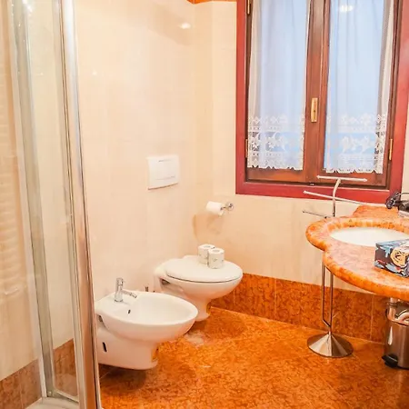 Piazza Grande - Italian Homing Appartamento Bologna