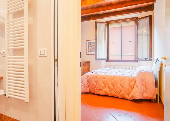 Piazza Grande - Italian Homing Apartament