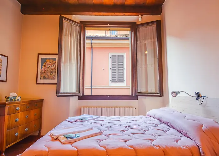 Piazza Grande - Italian Homing Apartamento Bolonha