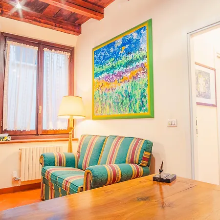 Apartment Piazza Grande - Italian Homing *